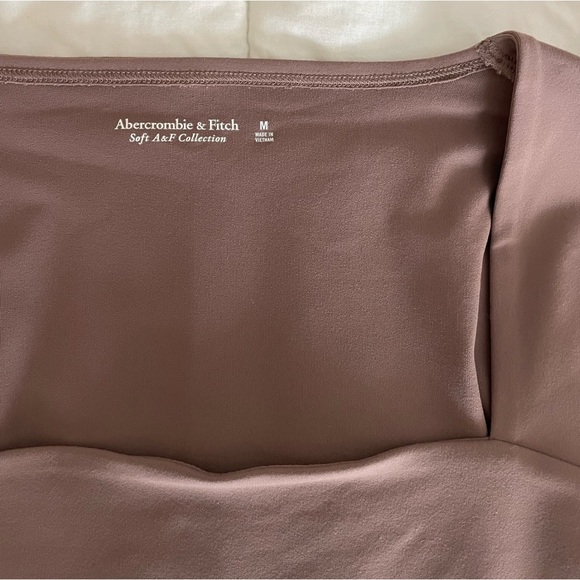 Abercrombie and Fitch Women’s brown bodysuit - Picture 3 of 3